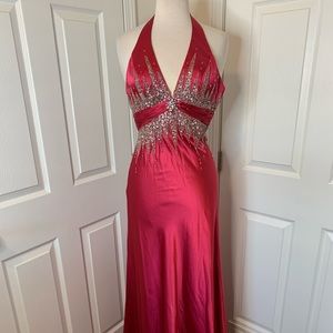 Beautiful Tiffany gown perfect for pageants or prom